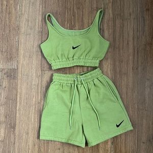 Nike Green Set